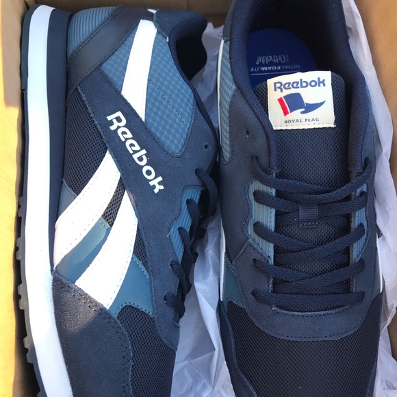 Sneakers, blue Reebok classic - Picture 2 of 8